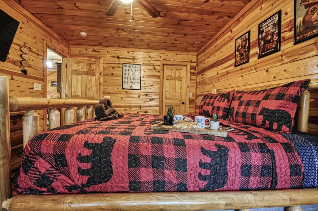 Moonlight Woods Cabin. Beautiful & Relaxing. Villa Sevierville Dış mekan fotoğraf